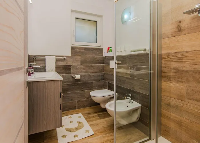Aparthotel Sandy With Outdoor Pool, Few Seconds From The