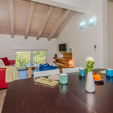 Sandy With Outdoor Pool, Few Seconds From The Hotel apartamentowy Zaton (Zadar)